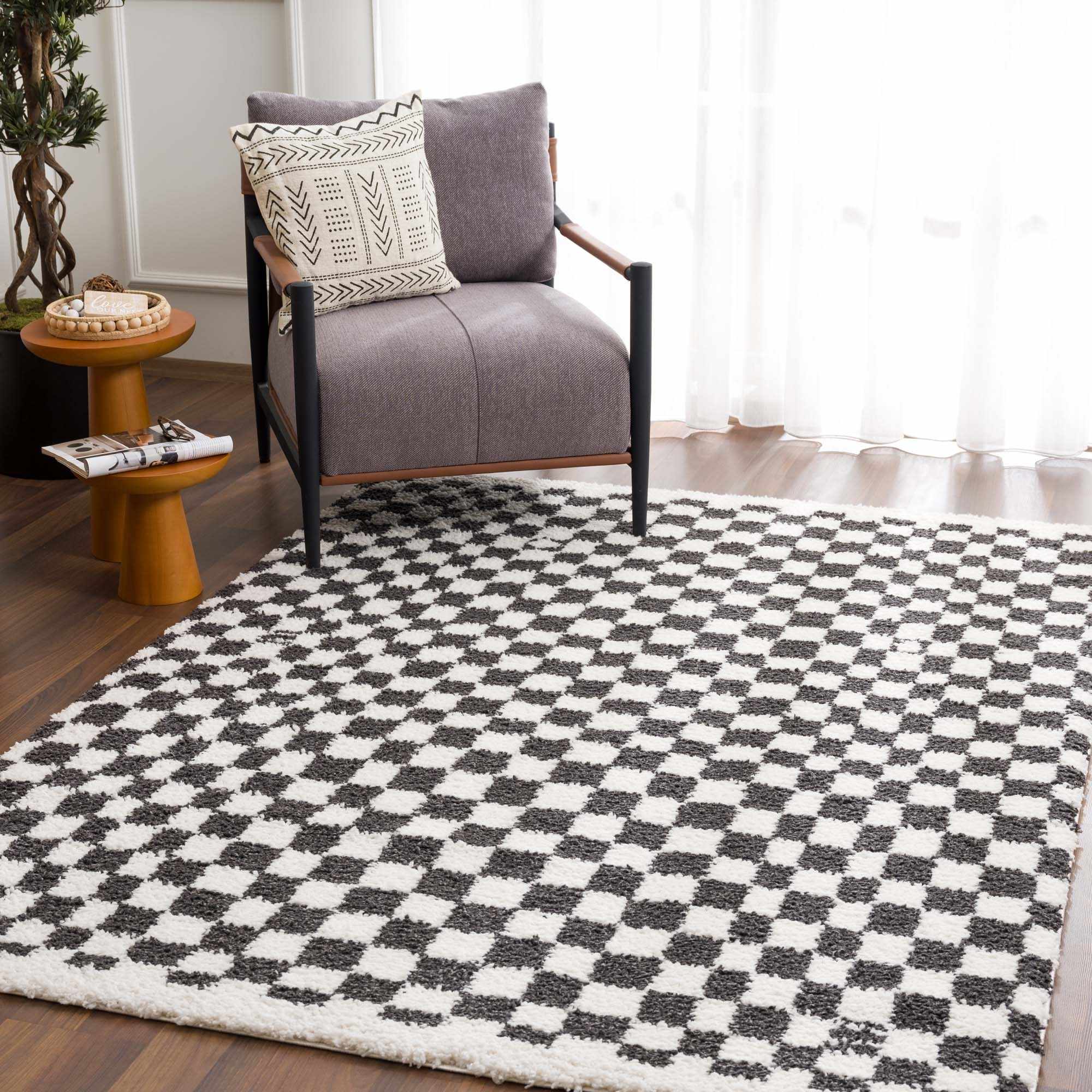 Kieu Black & White Checkered Shag Rug